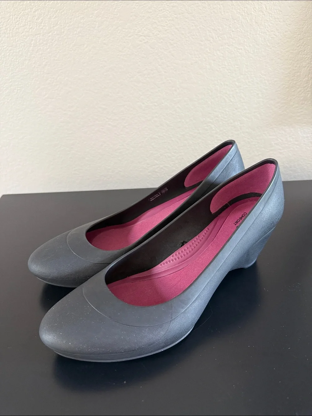 CROCS Women's Black Lina Wedge with Pink Insole